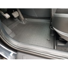 Резиновые коврики с высоким бортом для Hyundai Elantra VI (Хендай Элантра 6) с 2015 г.в. 